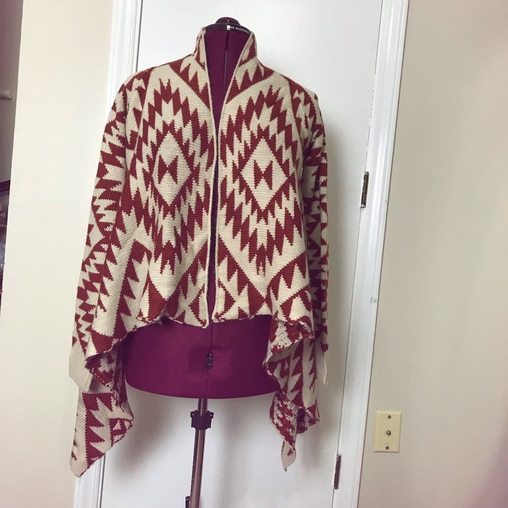 Like New Knit  Aztec Print Open  Front Poncho Brown/Ivory Forever 21